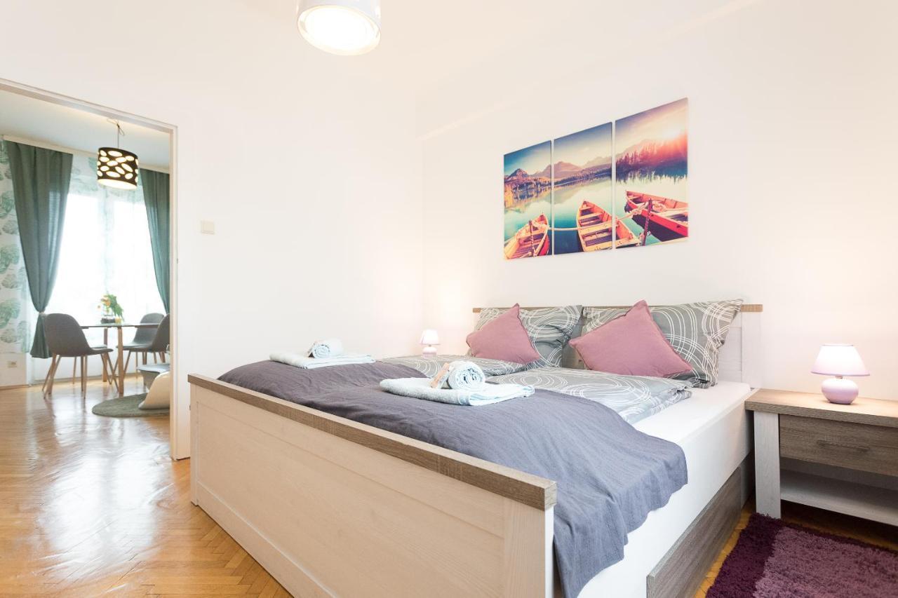 شقة French Balcony - 45M² - Szeneviertel فيينا المظهر الخارجي الصورة